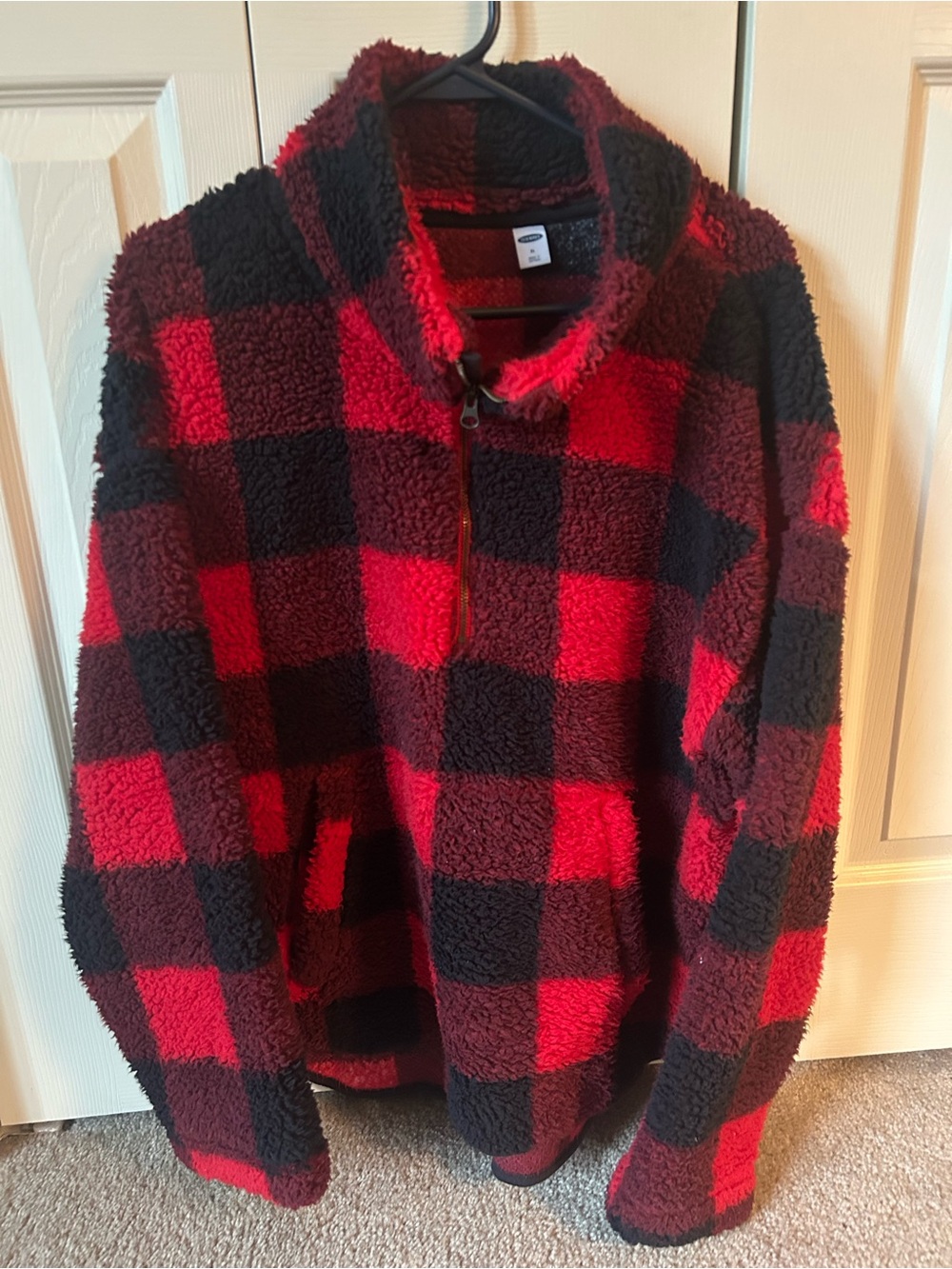 Old Navy Red & Black Buffalo Plaid Sherpa Jacket - Cozy Half-Zip